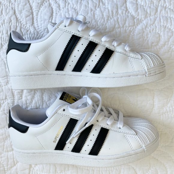 ADIDAS Superstar white leather runners - Picture 10 of 14